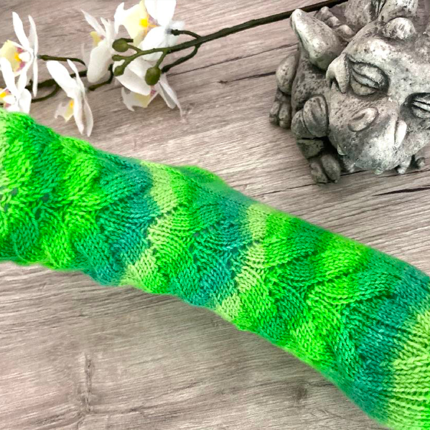 Socke Blattling | Einzelanleitung | Wolle Street Design-Color Linie 12  | Stricken | Sylvie Rasch