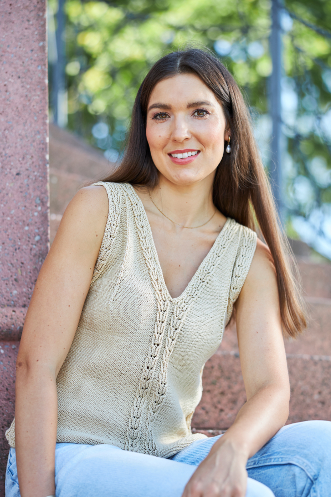 Top mit Fantasie-Musterstreifen in Natur  | Wollpaket mit Basic Cotton 0106 - sand | Stricken | Regina Bühler, Pro Lana, Christophorus Verlag