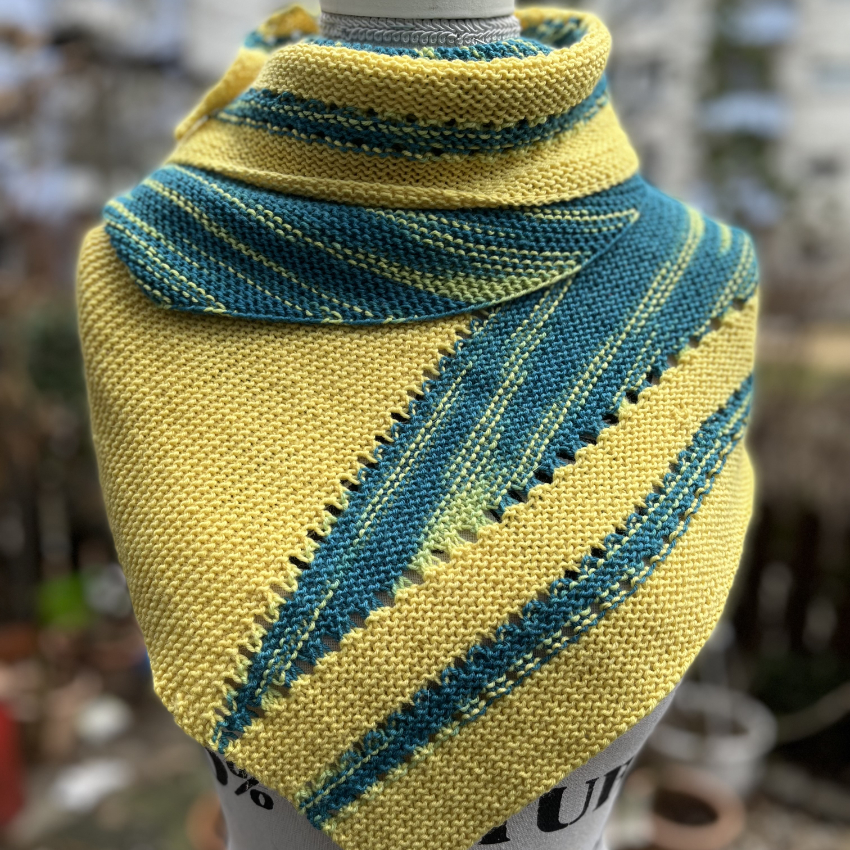 Tuch Zackenfritze | Anleitung | Wolle Street Linie 12  | Stricken | Sylvie Rasch