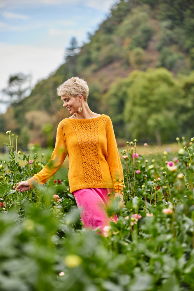 Pulli mit Musterbordüre - Raglan von oben | Anleitungsheft | Wolle Silky  | Stricken | Regina Bühler, Pro Lana Pulli mit Musterbordüre - Raglan von oben | Anleitungsheft | Wolle Silky  | Stricken | Regina Bühler, Pro Lana