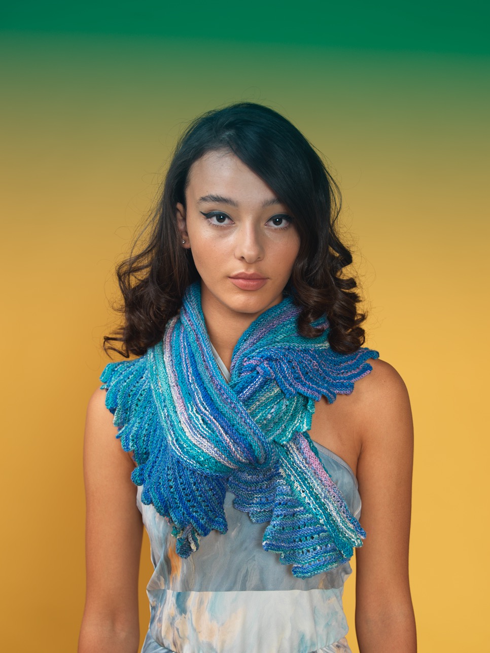 Schal "Frill Ribbon"  | Wollpaket mit XL Kleckse  | Stricken | Bernd Kestler