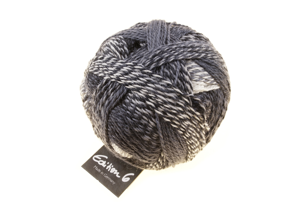 2100 - Domino | 8,40 €
