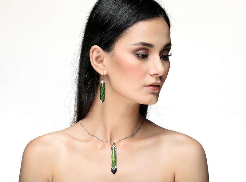 Prairie Ohrring/Earring - Tahitian Jade von TEEKRI 