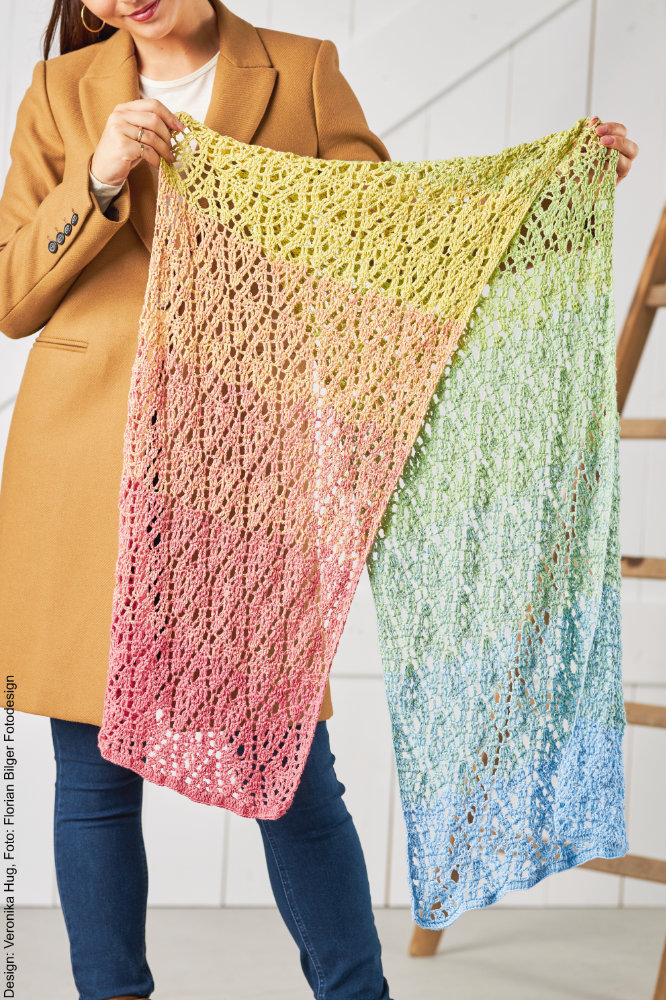 Stola Blätterspiel  | Wollpaket mit BOBBEL cotton 800m  | Häkeln | Veronika Hug, Woolly Hugs, Christophorus Verlag