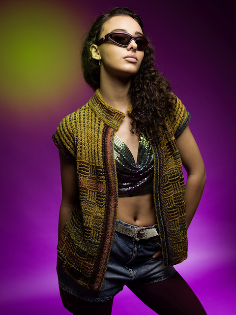 Weste "Regenbogenflecken" | Anleitungsheft | Wolle Hanfwerk  | Stricken | Lindörfer & Leyendecker