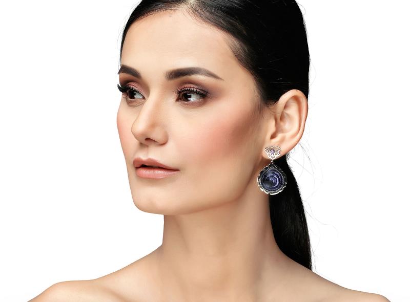 Azure Ohrring/Earring - Lavendel von TEEKRI 
