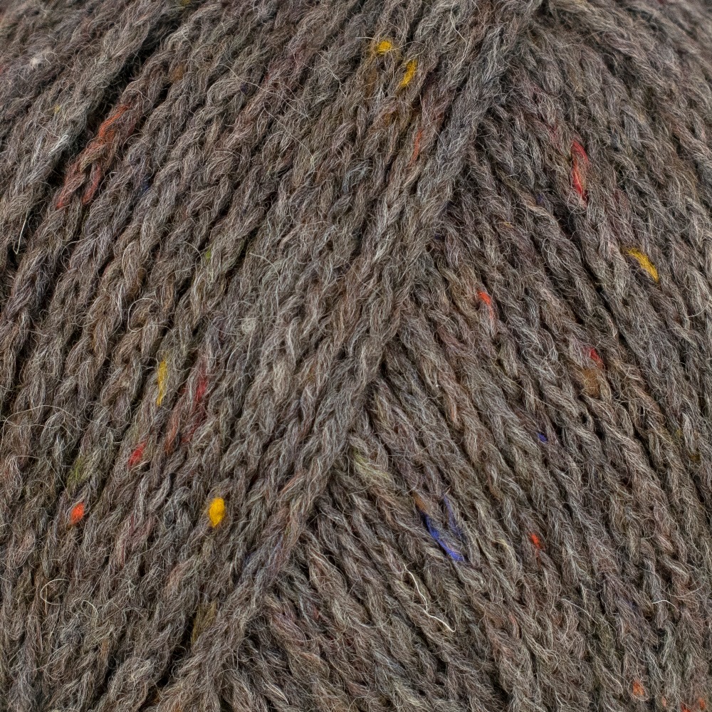 0003 - braun | 7,95 €