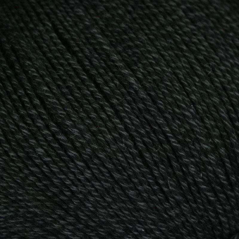 0010 - schwarz | 7,50 €