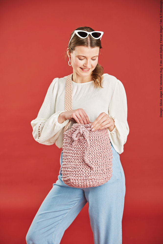 Tasche Elli  | Wollpaket mit Leder Look  | Stricken | Veronika Hug, Woolly Hugs, Christophorus Verlag