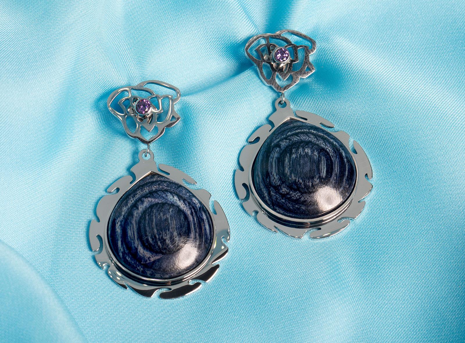 Azure Ohrring/Earring - Lavendel von TEEKRI 