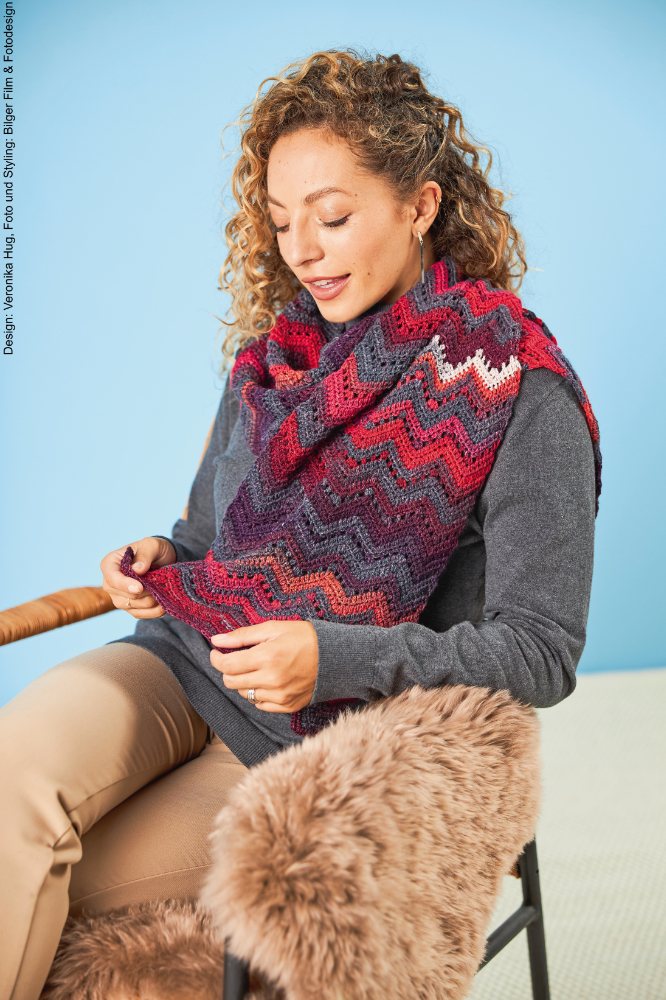 Häkelstola rote Glut  | Wollpaket mit Paint Socks  | Häkeln | Veronika Hug, Woolly Hugs, Christophorus Verlag