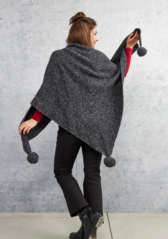 Dreiecktuch mit Pompons | Anleitungsheft | Wolle Karuso  | Stricken | Pro Lana