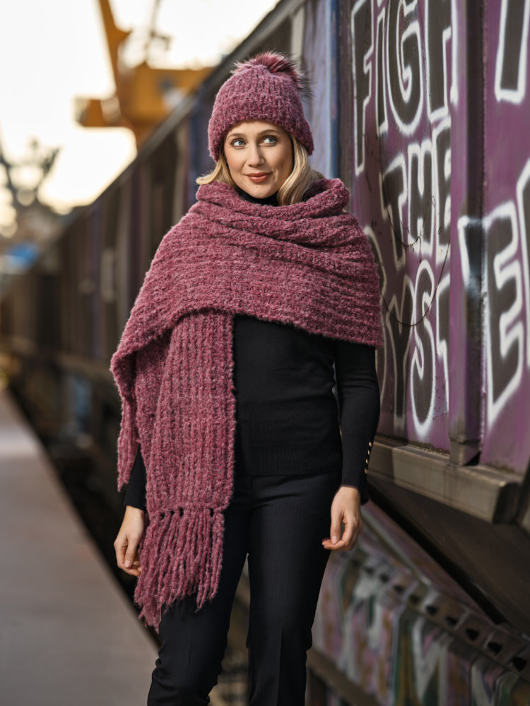 Schal im Halbpatentmuster  | Wollpaket mit Royal  | Stricken | Pro Lana