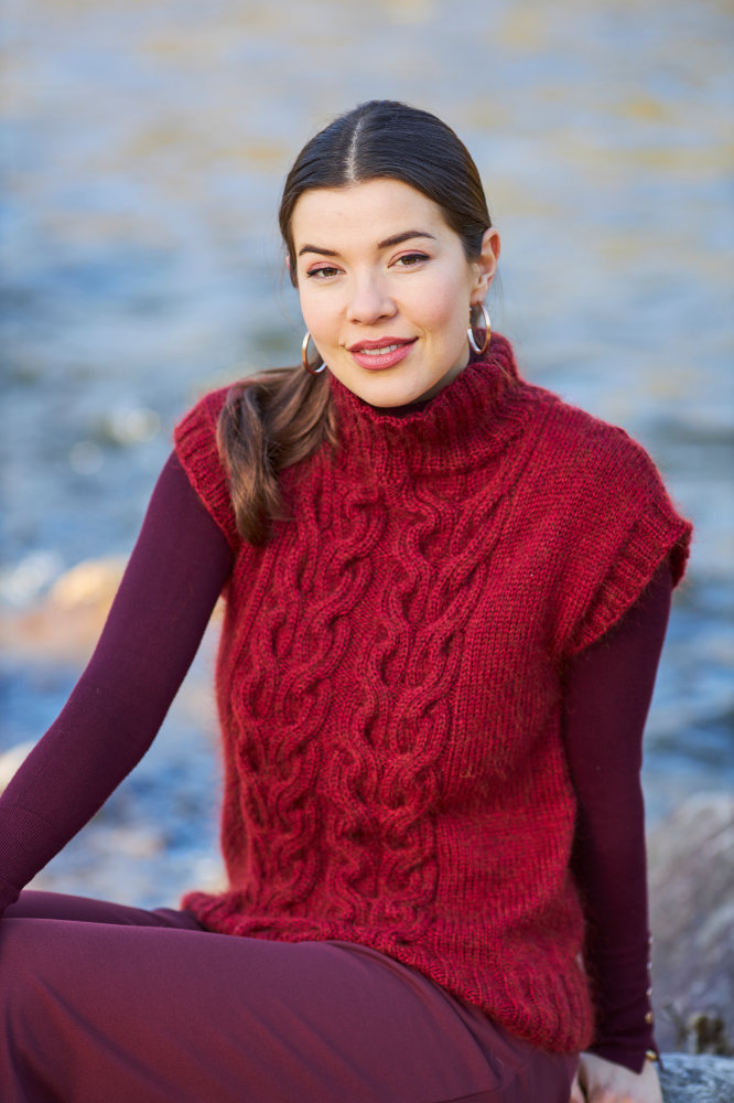 Pullunder mit Zopfmuster  | Wollpaket mit Merino Super Kid  | Stricken | Pro Lana, Christophorus Verlag